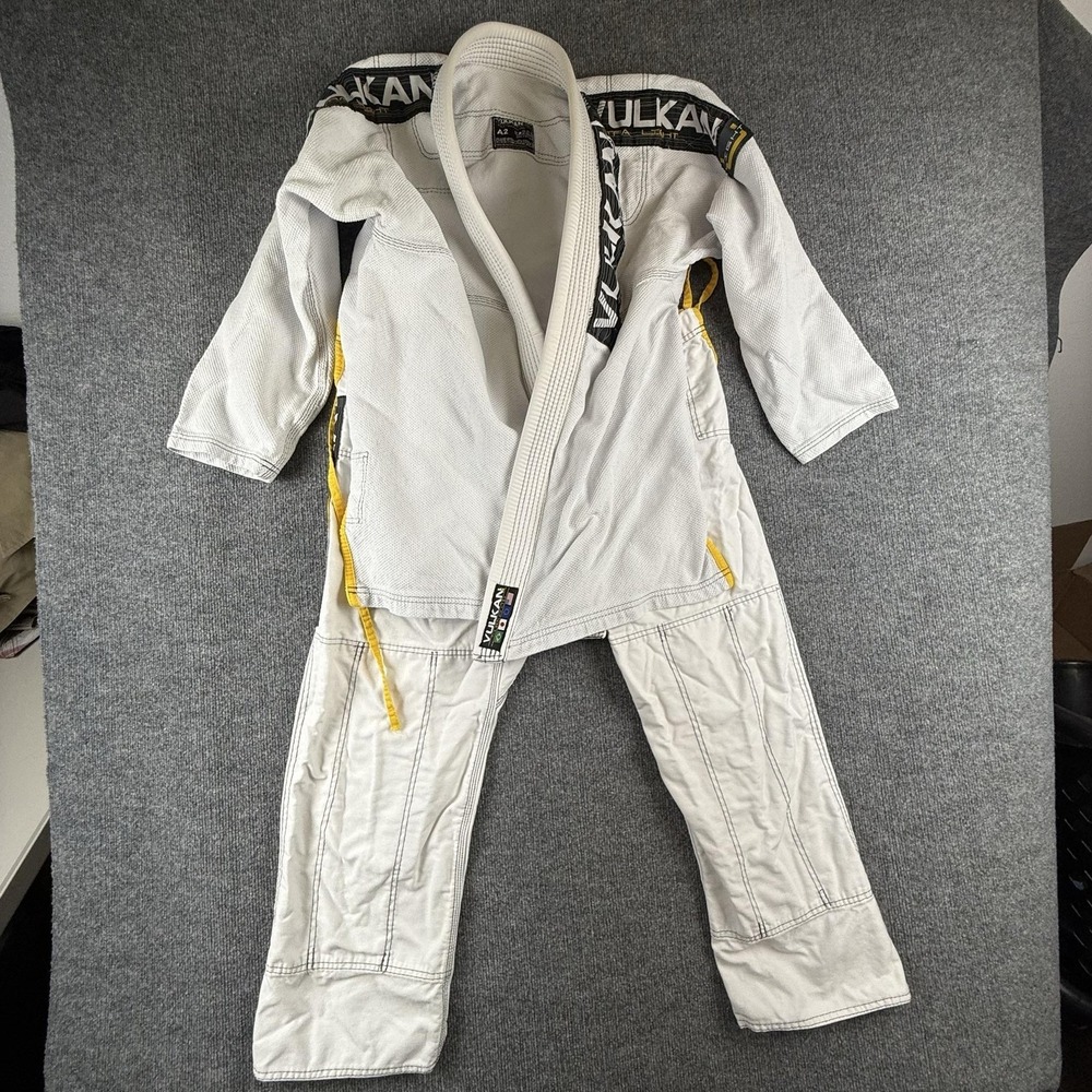 Vulkan Jiu Jitsu Gi Mens Medium White A2 Ultra Light BJJ Kimono Pants Belt